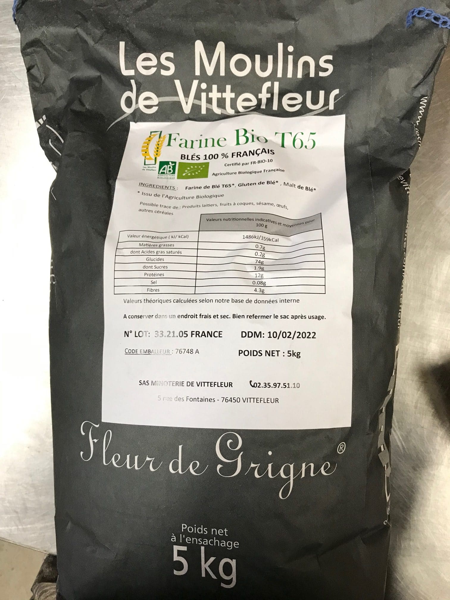 Farine de blé T65 vrac 5 kg Bio, locale, moulue à la meule de pierre